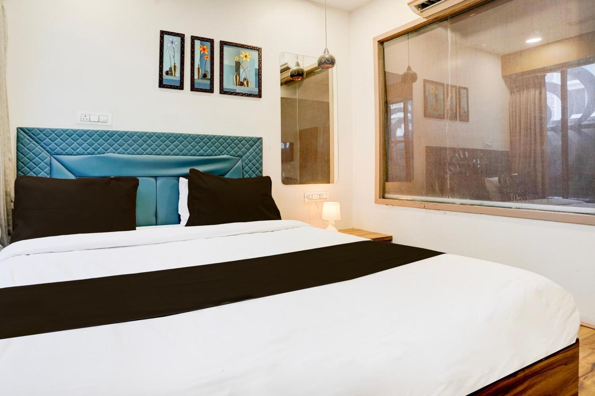 Super Collection O Vesu Surat Formerly Hotel Signature Ngoại thất bức ảnh